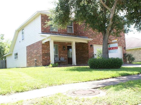 10910 Great Hawk Ln, Houston, TX 77075