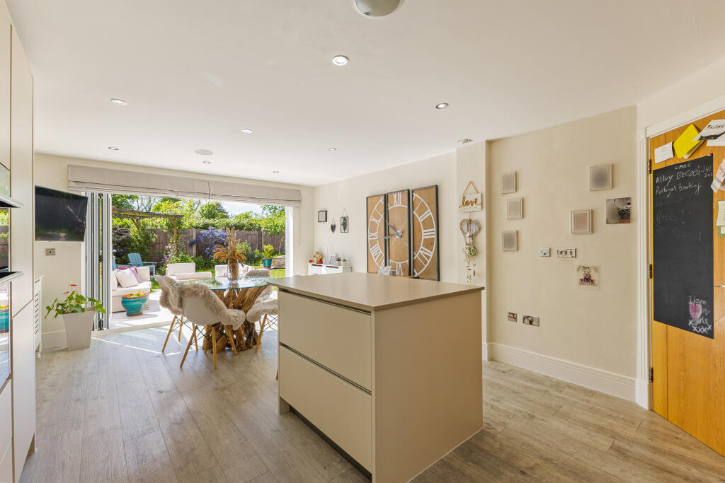 Additional image 6 of Sevenacres, Welwyn, AL6