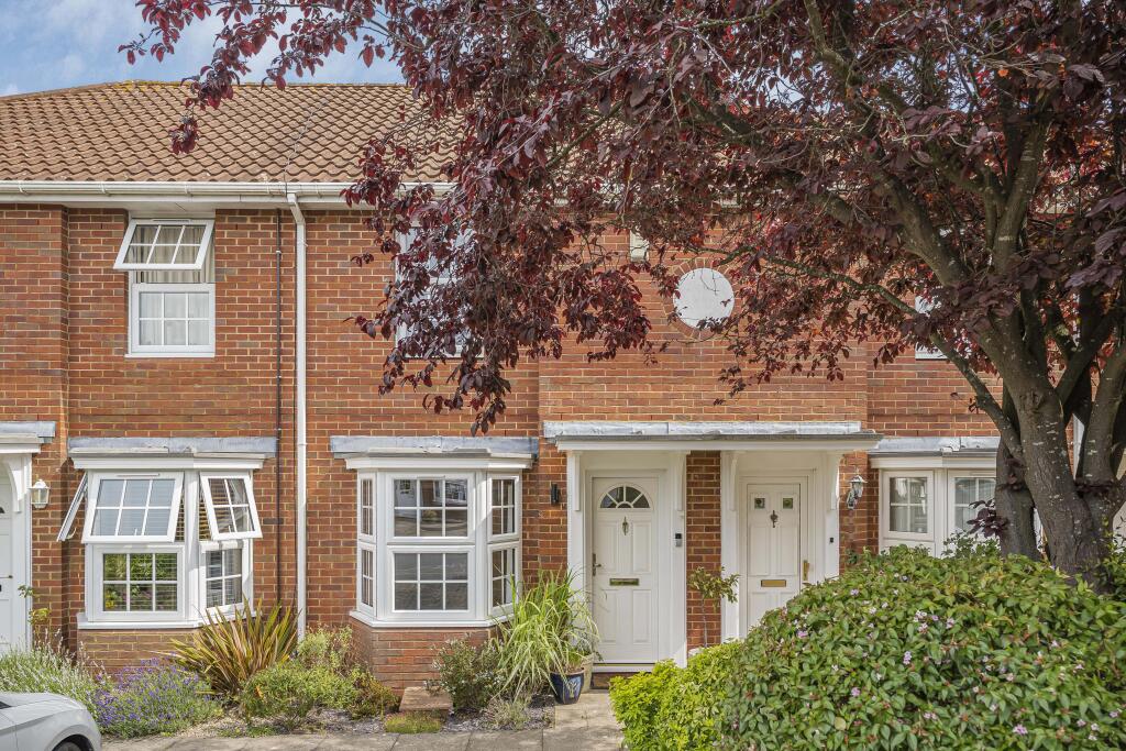 Wilkins Grove, Welwyn Garden City, Hertfordshire, AL8