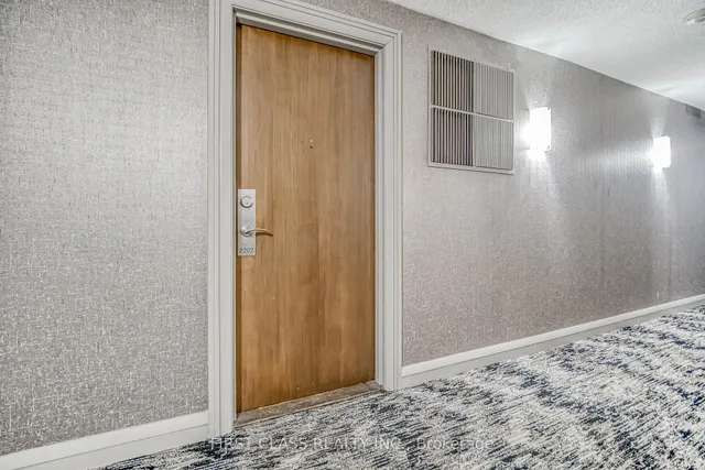 Additional image 3 of 21 Hillcrest Ave Unit 2202