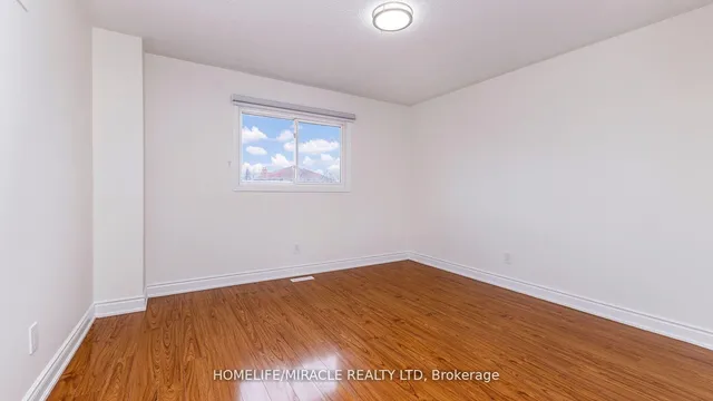 Additional image 24 of 74 Kingknoll Dr