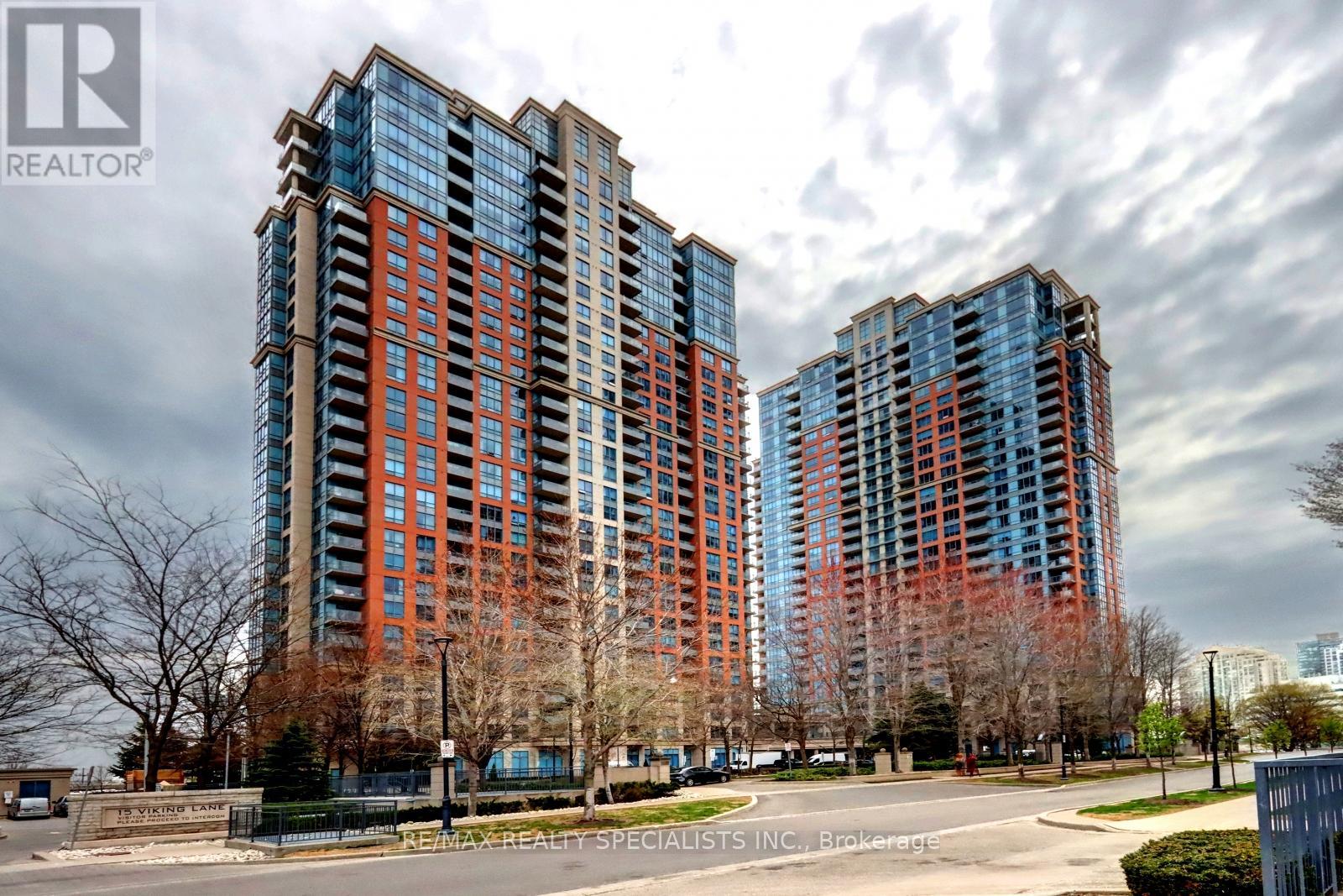 2551 - 25 VIKING LANE|Toronto (Islington-City Centre West), Ontario M9B0A1