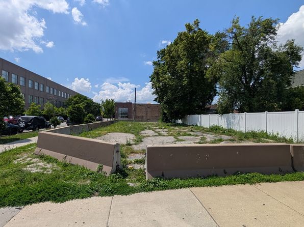 4756 S Rockwell St, Chicago, IL 60632