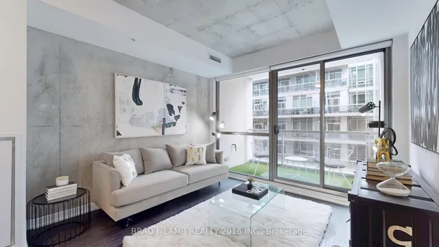 Additional image 7 of 39 Brant St Unit 518