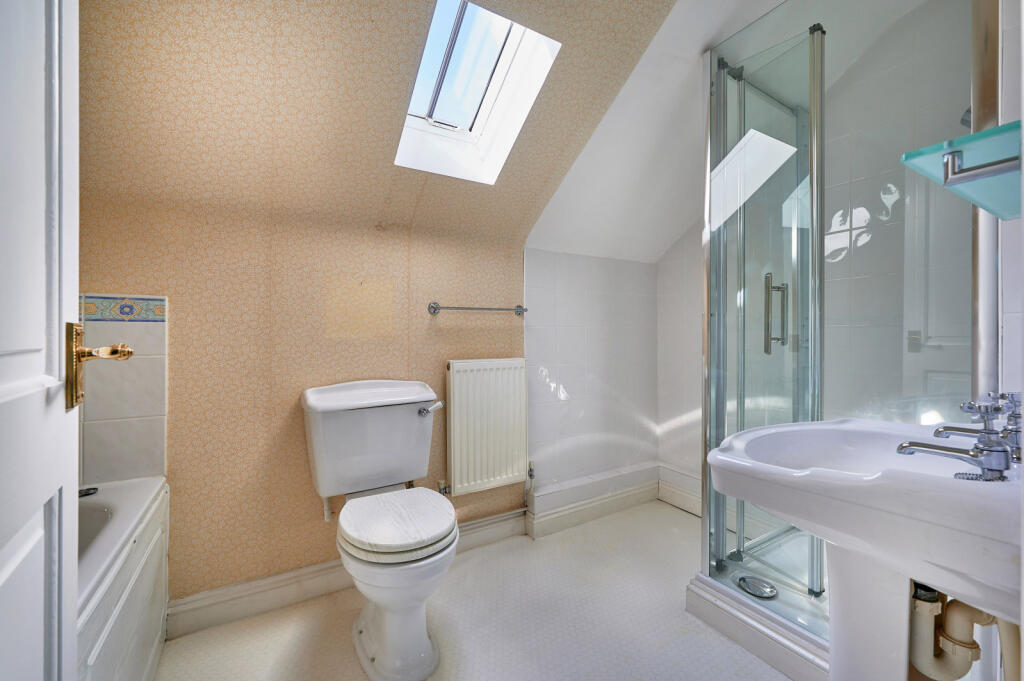 Additional image 19 of East Lane, Wheathampstead, St. Albans, Hertfordshire, AL4