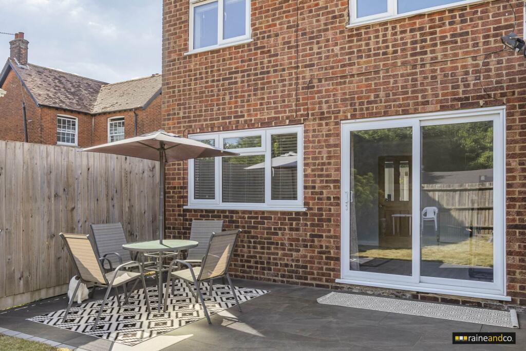 Additional image 17 of Cecil Crescent, Hatfield