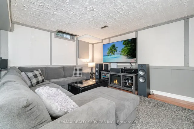 Additional image 39 of 19 Jasper Cres