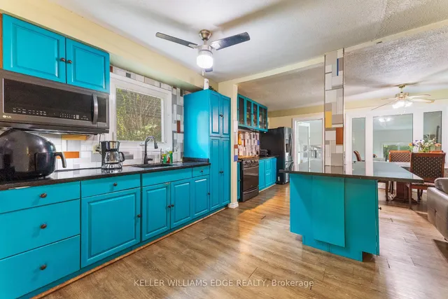 Additional image 8 of 16 Silvervine Dr