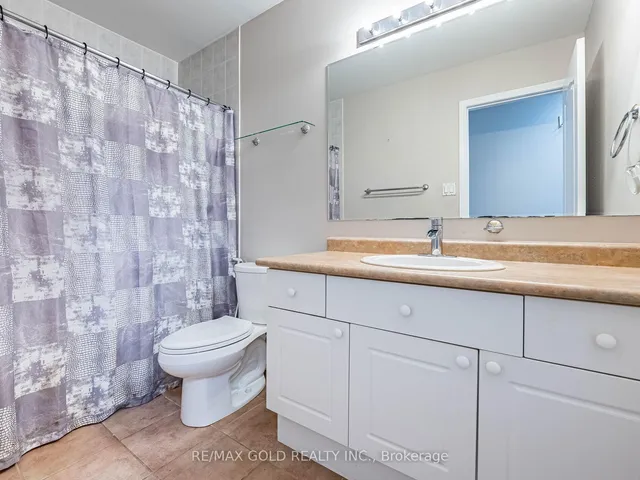 Additional image 30 of 35 Garibaldi Dr