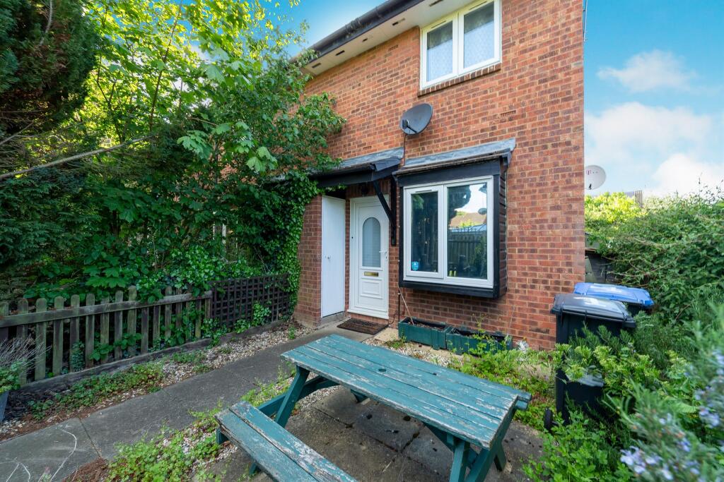 Additional image 8 of Cowslips, Welwyn Garden City