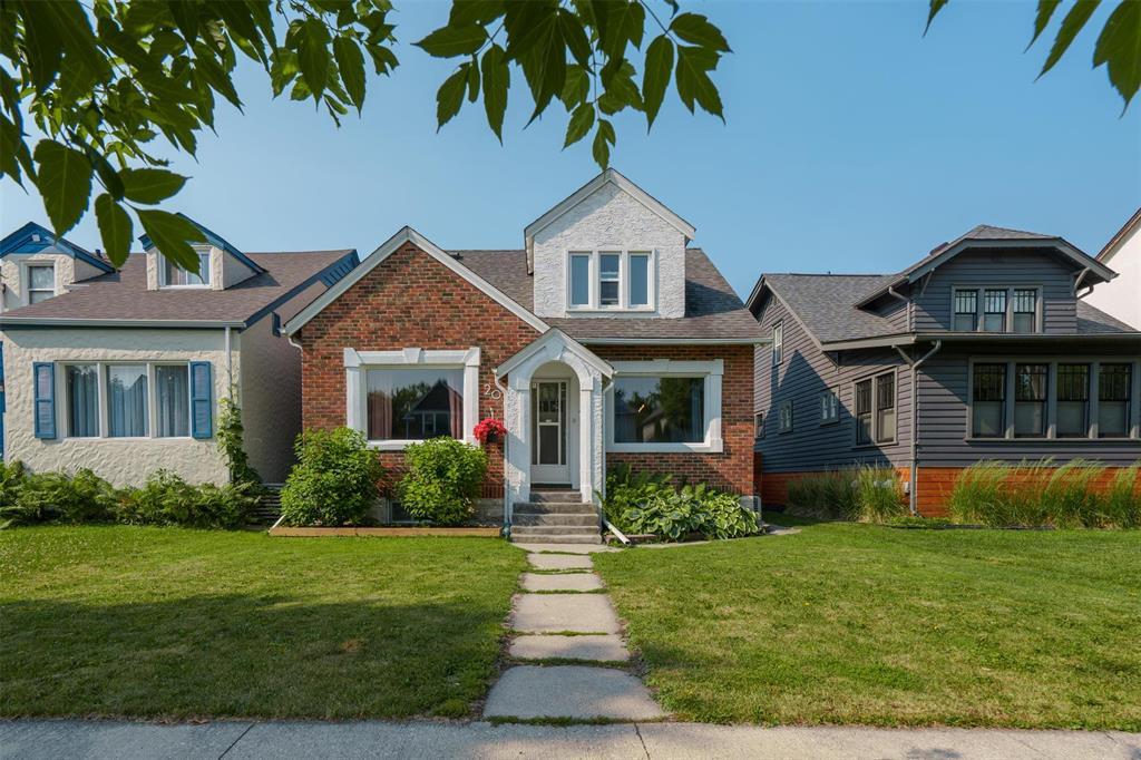 20 Bannerman Avenue|Winnipeg, Manitoba R2W0S8