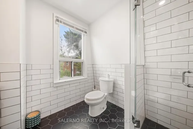 Additional image 28 of 191 Barker Ave