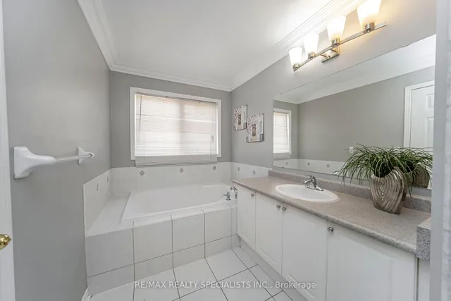 Additional image 27 of 36 Rockgarden Tr