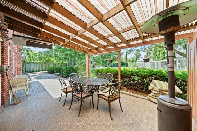 Additional image 33 of 3 Ashmill Crt