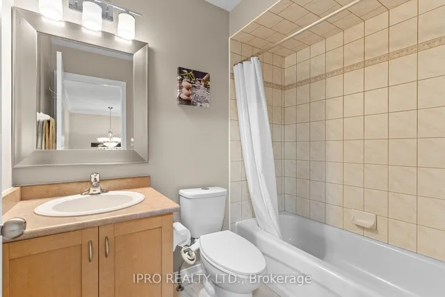 房产图片 27 - 42 Meadow Wood Cres