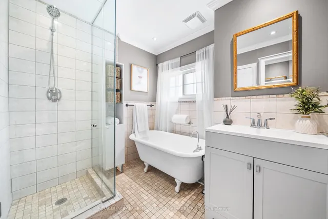 Additional image 17 of 284 Broadway Ave