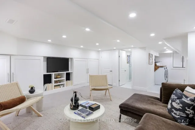 Additional image 38 of 195 Albertus Ave