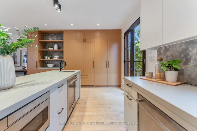 Additional image 16 of 14 Lukow Terr