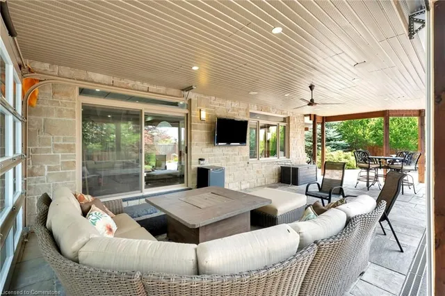 Additional image 42 of 36 Newcastle Crt