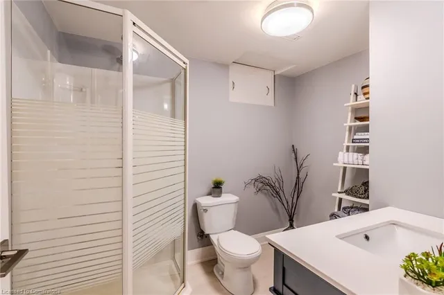 Additional image 46 of 4 Southmeadow Crt