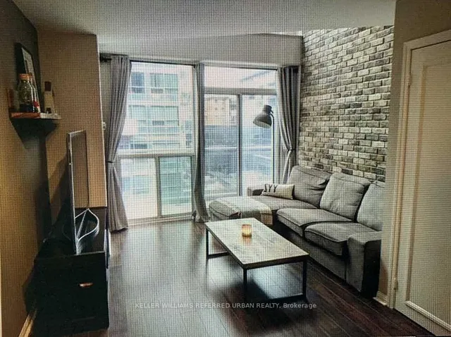 Additional image 6 of 1029 King St Unit 426