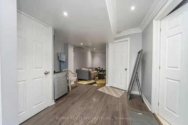 Additional image 40 of 36 Rockgarden Tr