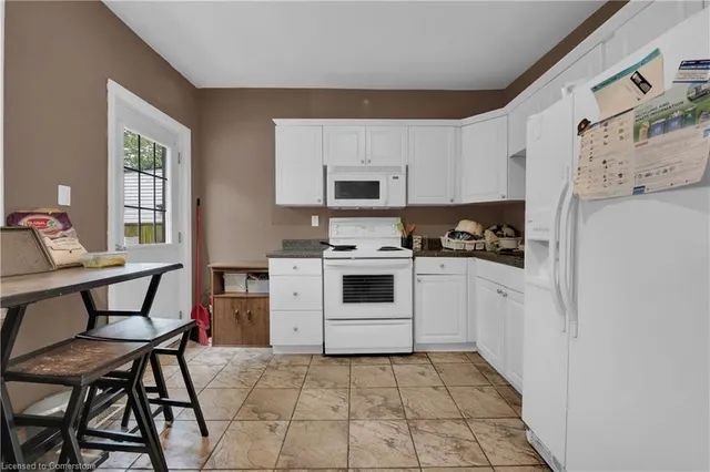 Additional image 9 of 738 King St