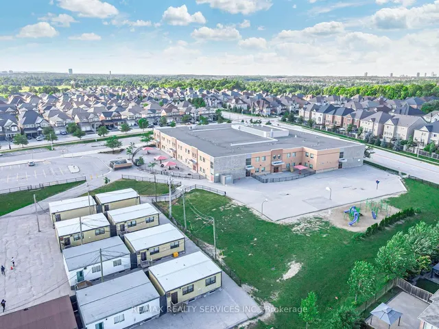 Additional image 48 of 18 Merrickville Way