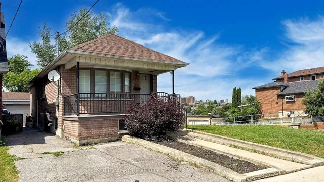 Additional image 3 of 122 Hatherley Rd