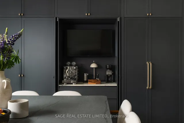 Additional image 17 of 239 Borden St