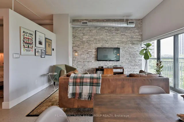 Additional image 4 of 2 Fieldway Rd Unit 505