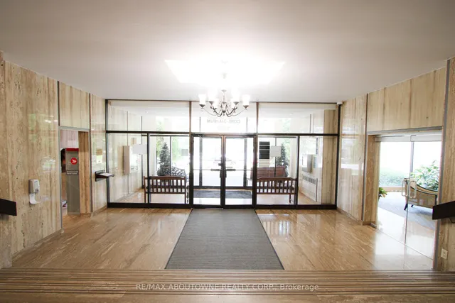 Additional image 3 of 1359 White Oaks Blvd Unit 406