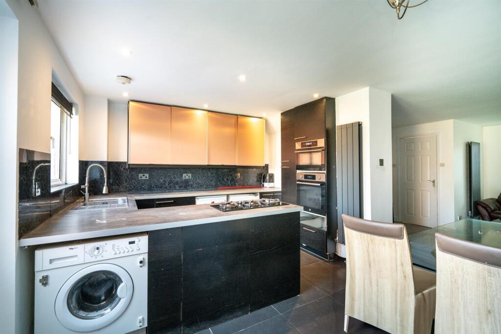 Additional image 8 of Hunt Close, St. Albans