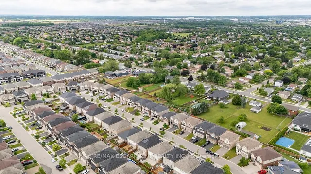 Additional image 49 of 67 Bellroyal Cres