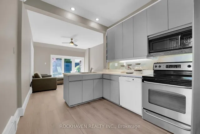 Additional image 35 of 53 Glenfern Ave