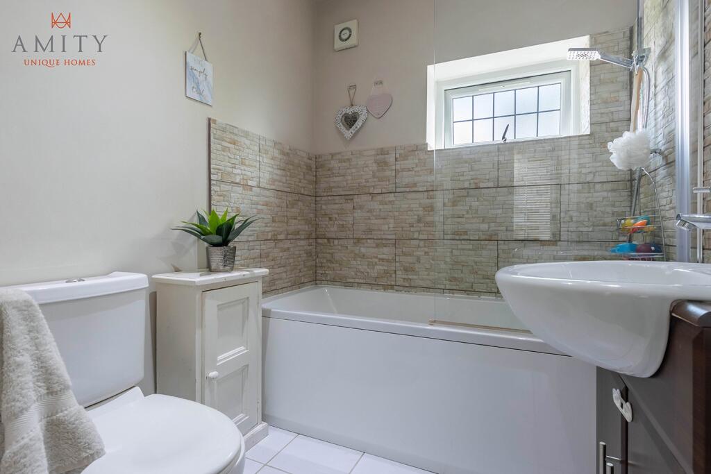 Additional image 27 of Top Lock Cottage, Birmingham B42