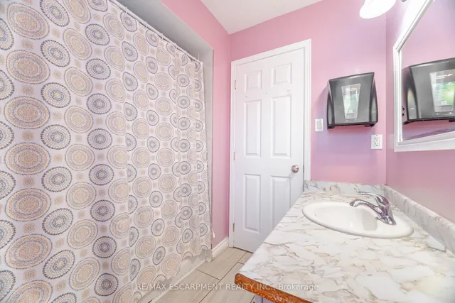 Additional image 25 of 178 Athenia Dr