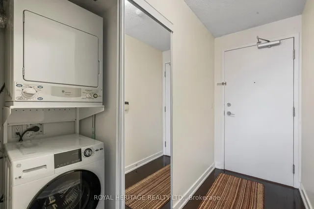 Additional image 5 of 38 Lee Centre Dr Unit 1716