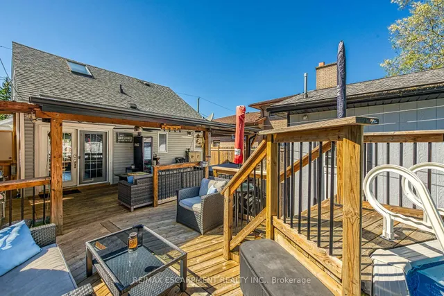 Additional image 26 of 88 Julian Ave