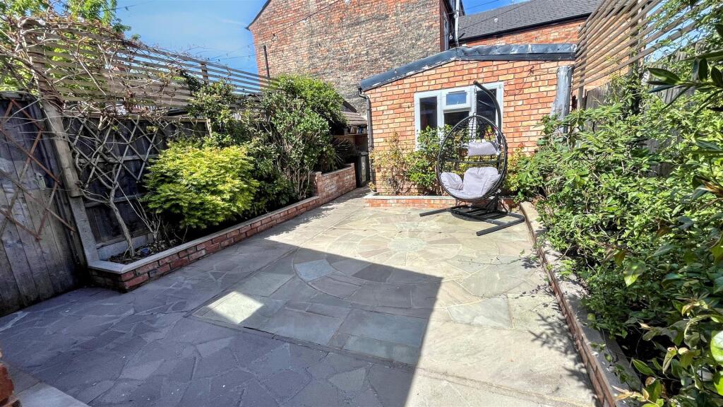 Additional image 23 of Willows Crescent, Balsall Heath