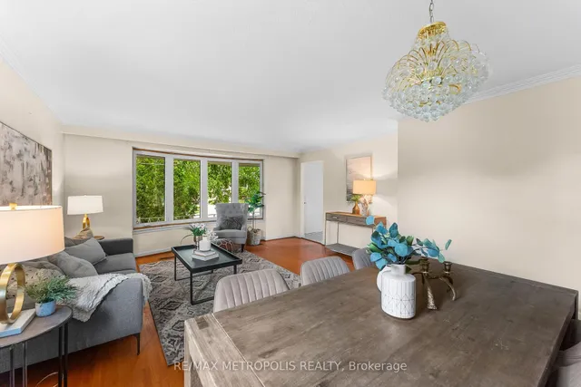 Additional image 12 of 154 Fitzgibbon Ave