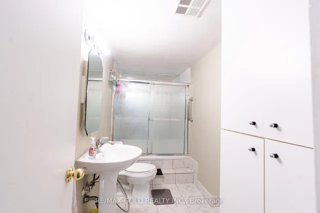 Additional image 20 of 8 Lisa St Unit 206