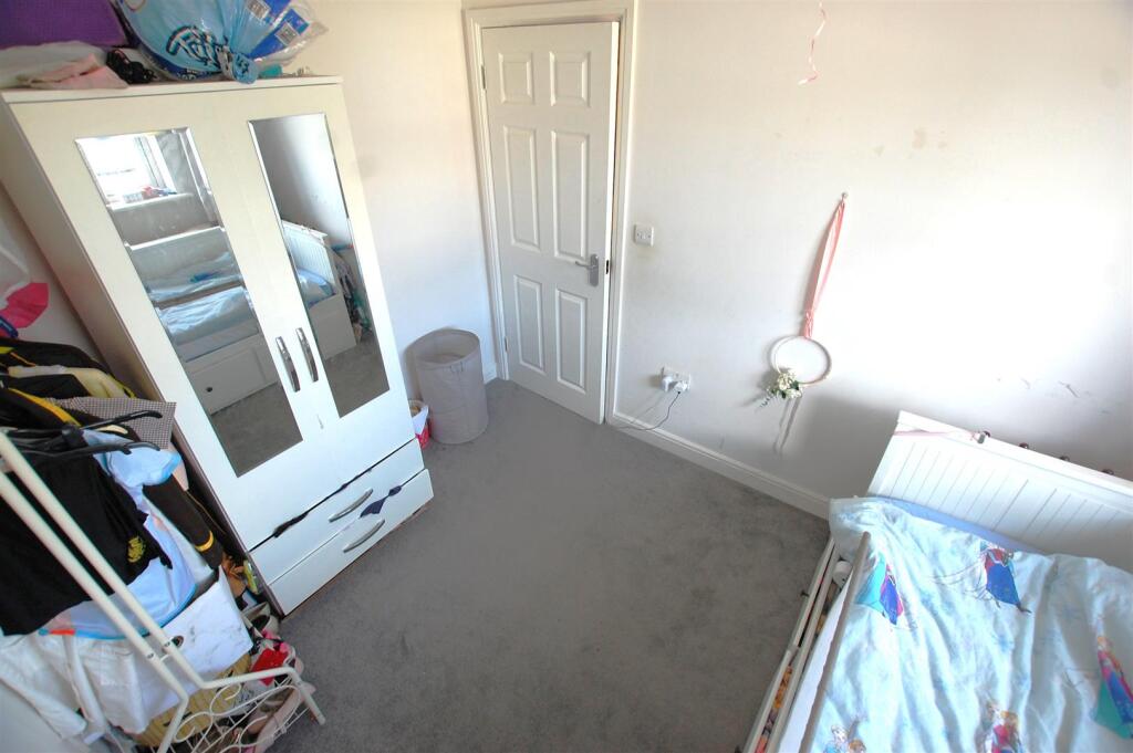 Additional image 19 of Dixons Hill Road, Welham Green