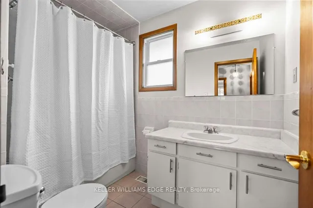 Additional image 20 of 16 Evelyn St