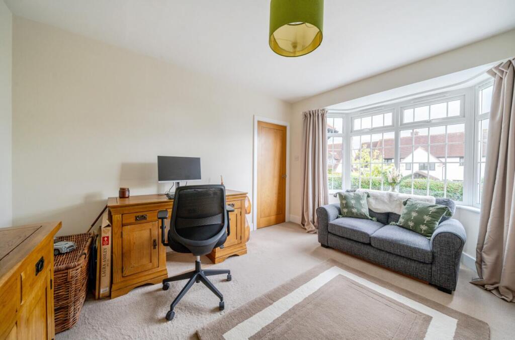 Additional image 5 of Moffats Lane, Brookmans Park