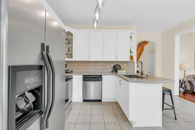 房产图片 25 - 670 Irving Terr