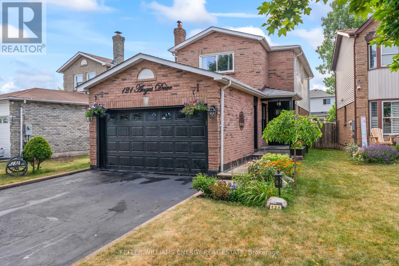 121 ANGUS DRIVE|Ajax (Central), Ontario L1S5G7