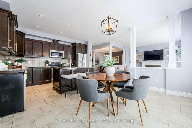 Additional image 16 of 24 Mona Lisa Crt