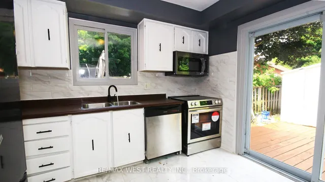 Additional image 2 of 148 Fanshawe Dr