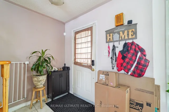 Additional image 6 of 2168 St. Clair Ave